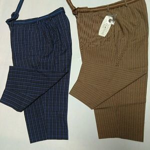 TWO PAIR OF STRETCH WHITE STAG CAPRIS / SZ 18W